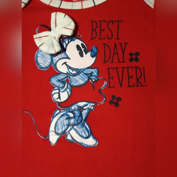 🔥SALE🔥 Disney Minnie Mouse Best Day Ever Onesie NWT Sizes 3-6M, 6-12M, 12-18M - Picture 3 of 6